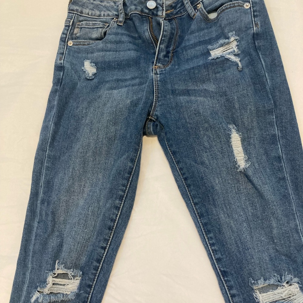 JUST USA medium wash ripped jeans